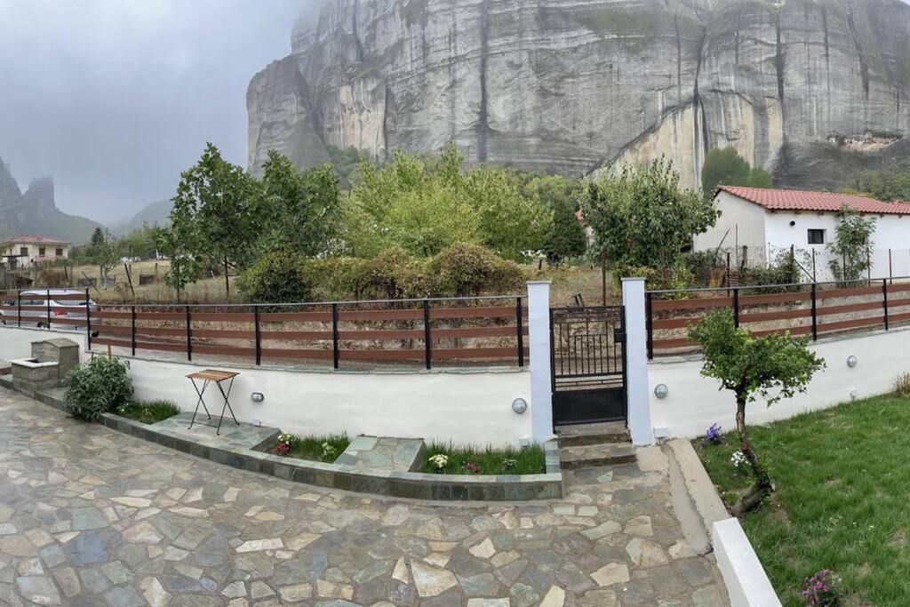 קסטרקיון Paradise Of Meteora B מראה חיצוני תמונה